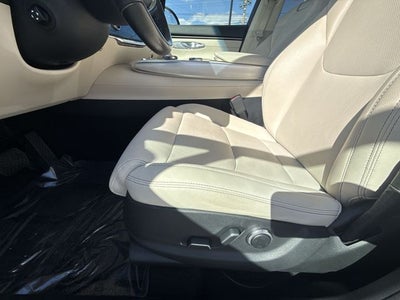 2023 Genesis GV70 2.5T Select