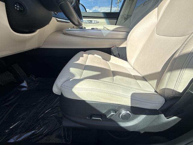 2023 Genesis GV70 2.5T Select