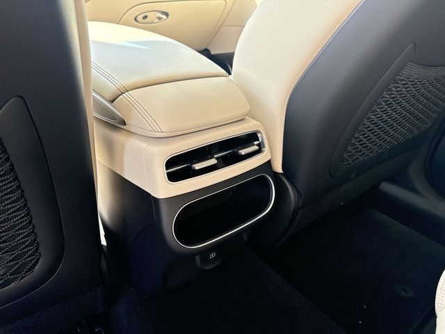 2023 Genesis GV70 2.5T Select