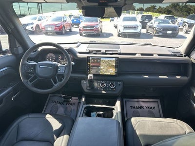 2023 Land Rover Defender 110 V8