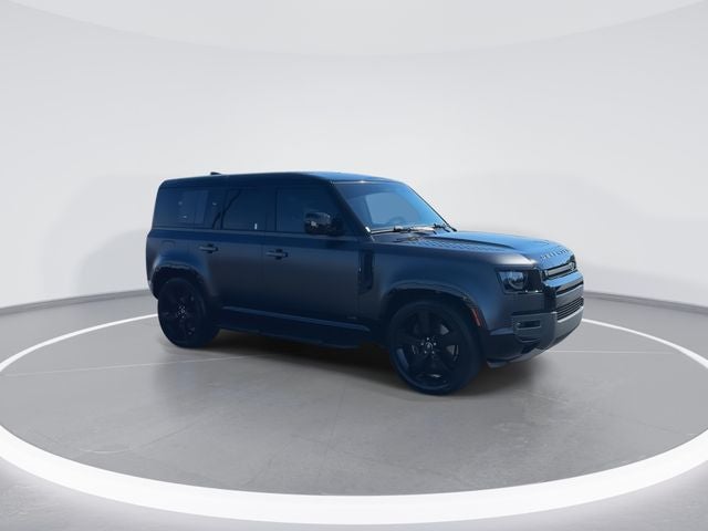 2023 Land Rover Defender 110 V8