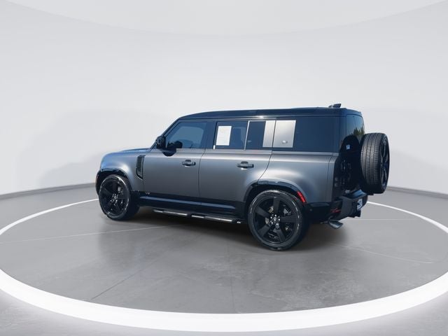 2023 Land Rover Defender 110 V8