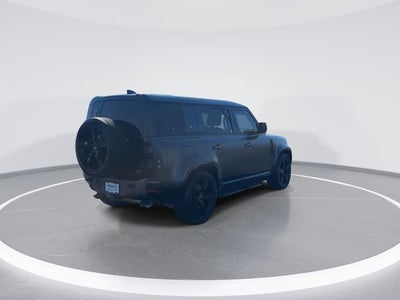 2023 Land Rover Defender 110 V8