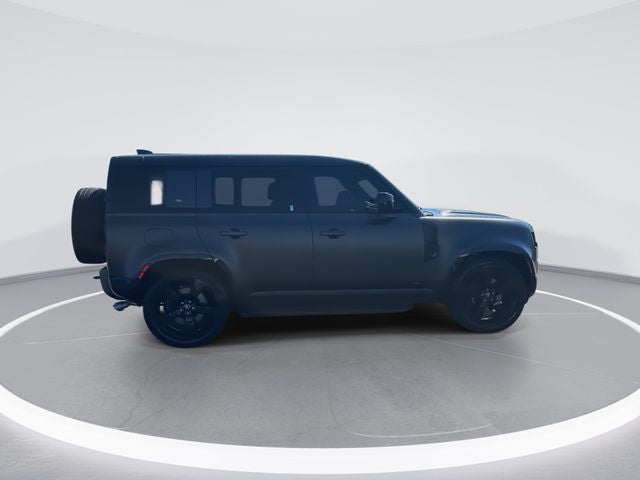 2023 Land Rover Defender 110 V8