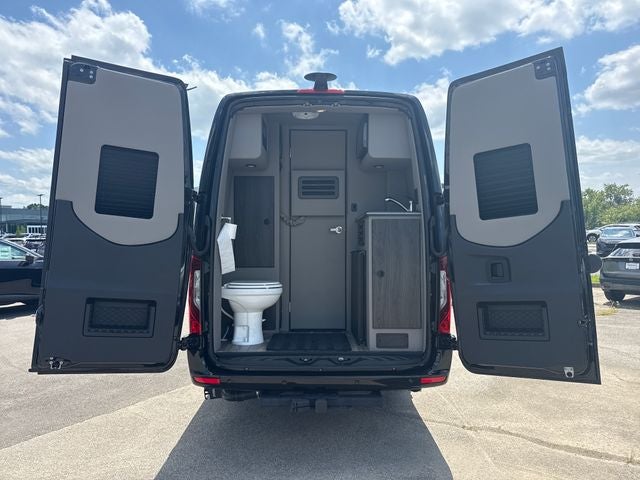 2024 Mercedes-Benz Sprinter 3500 Cargo 170 WB High Roof