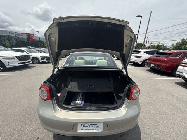 2010 Volkswagen Eos Komfort Edition