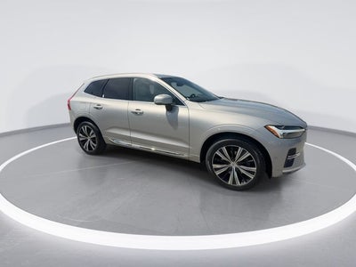 2022 Volvo XC60 B6 Inscription