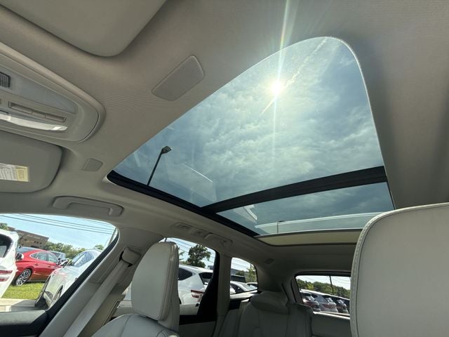 2022 Volvo XC60 B6 Inscription