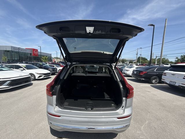2022 Volvo XC60 B6 Inscription
