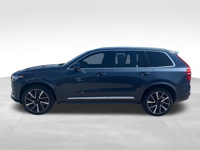 2023 Volvo XC90 B5 Plus