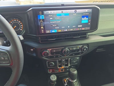 2025 Jeep Gladiator Willys