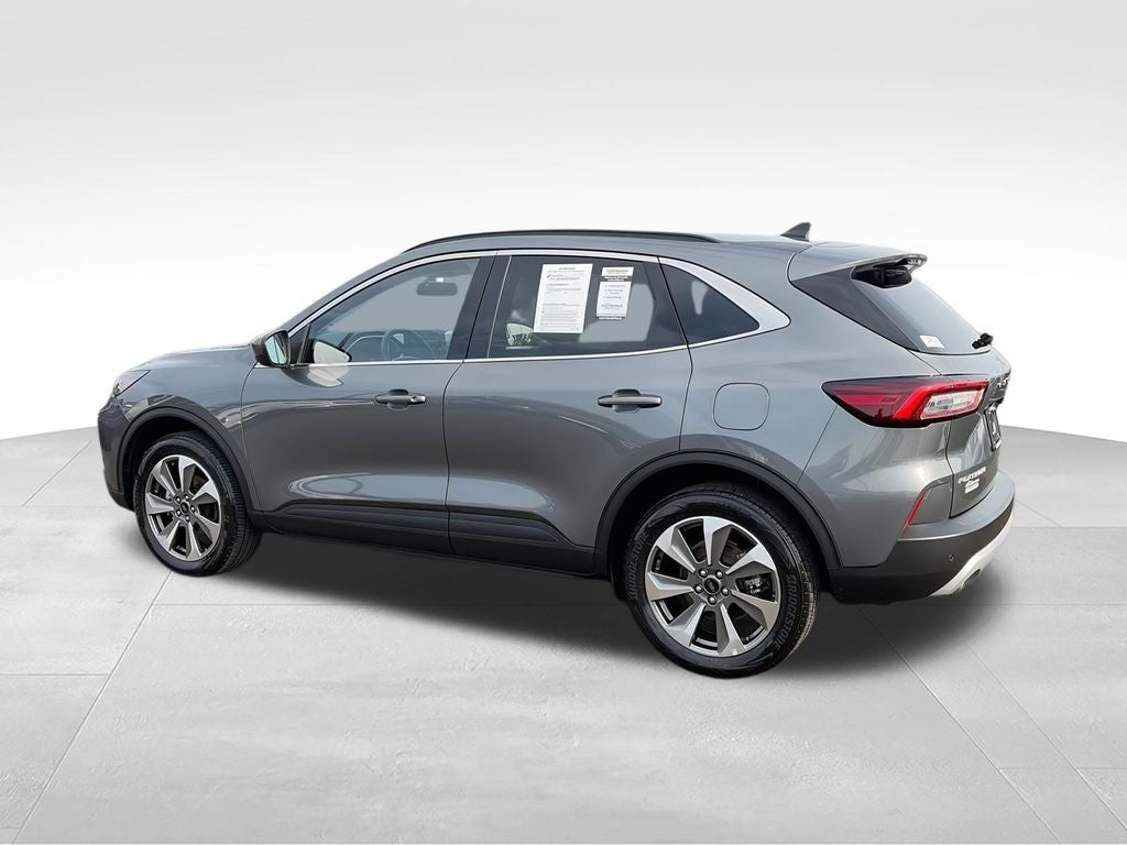 2025 Ford Escape Platinum