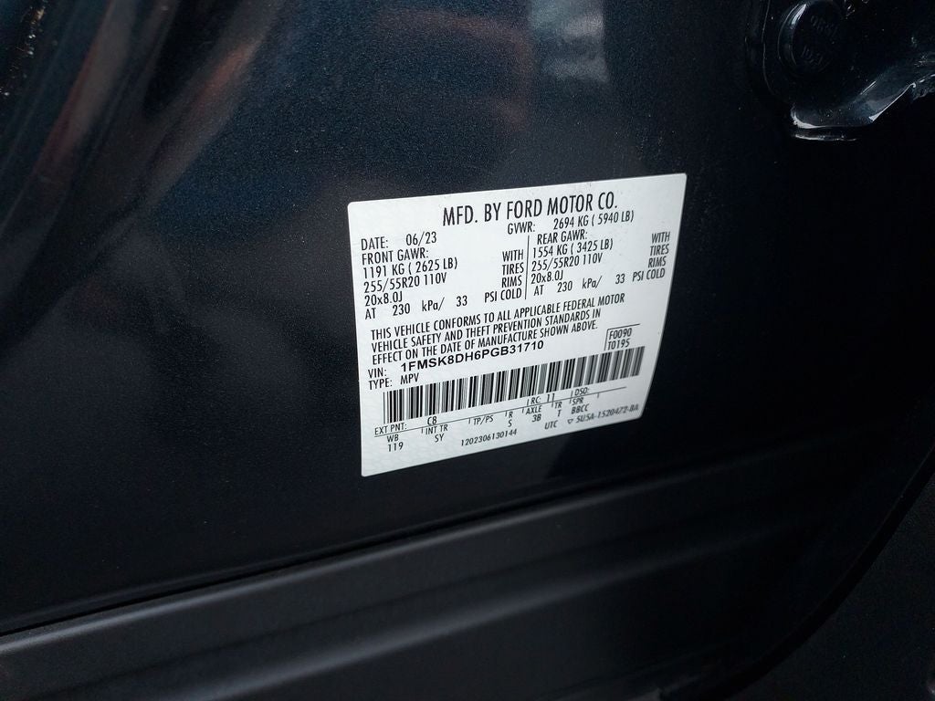 2023 Ford Explorer XLT