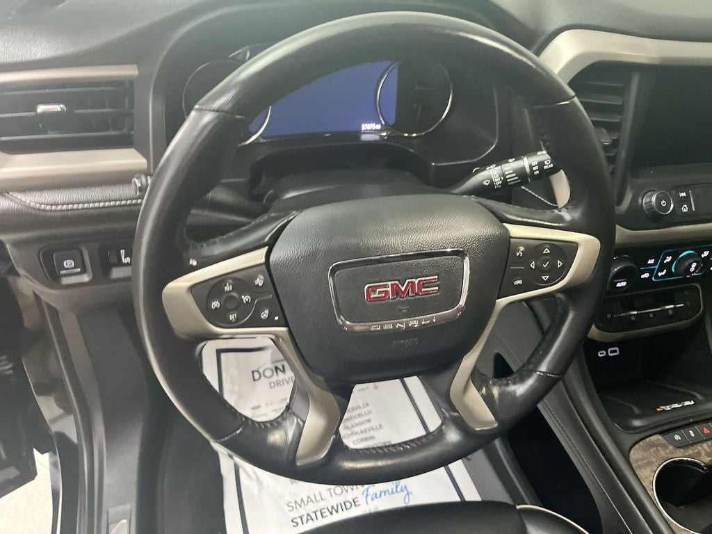 2022 GMC Acadia Denali