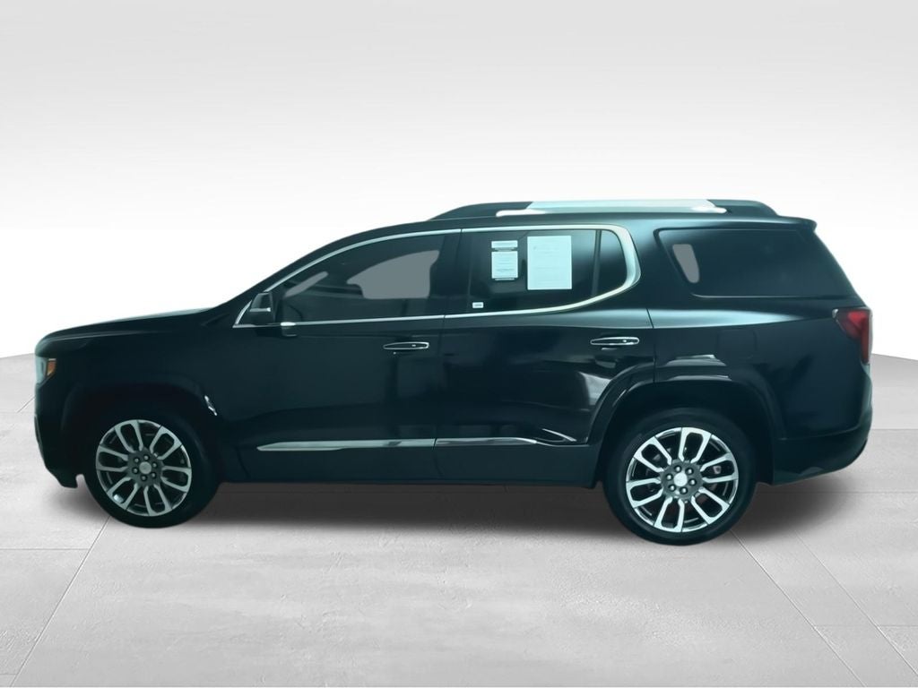 2022 GMC Acadia Denali