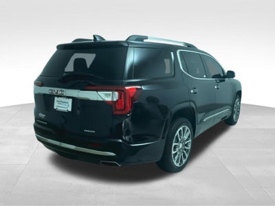 2022 GMC Acadia Denali