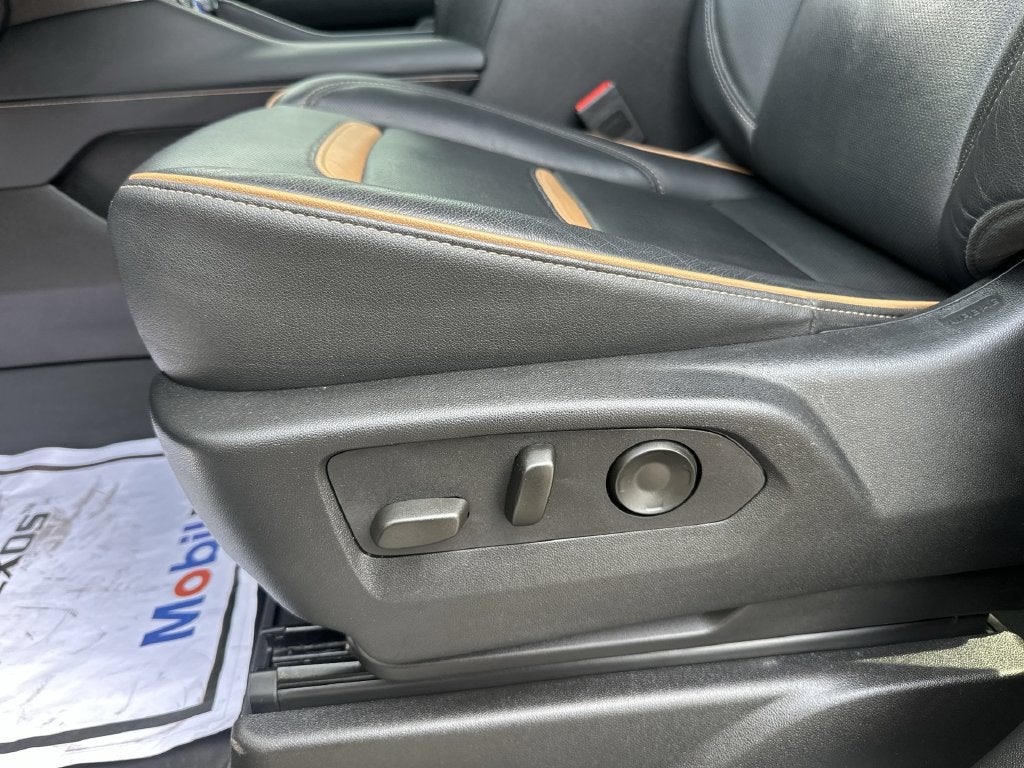 2024 GMC Yukon AT4