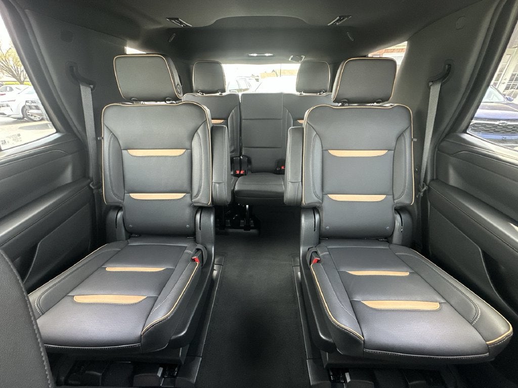 2024 GMC Yukon AT4