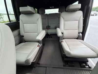 2023 GMC Yukon XL SLT