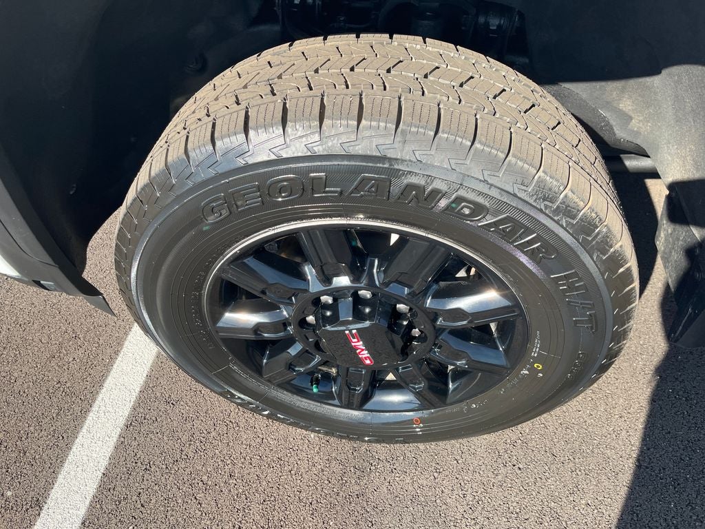 2025 GMC Sierra 2500HD AT4