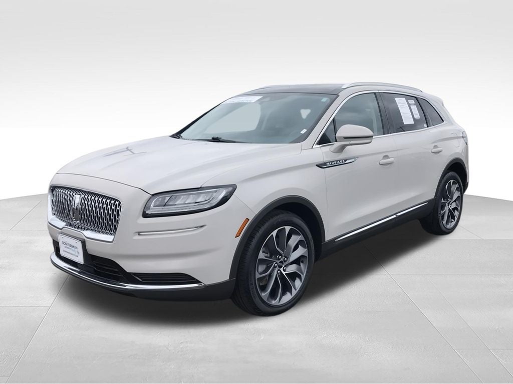 2022 Lincoln Nautilus Reserve
