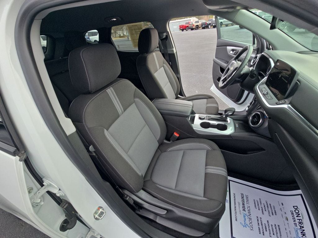 2024 Chevrolet Blazer LT