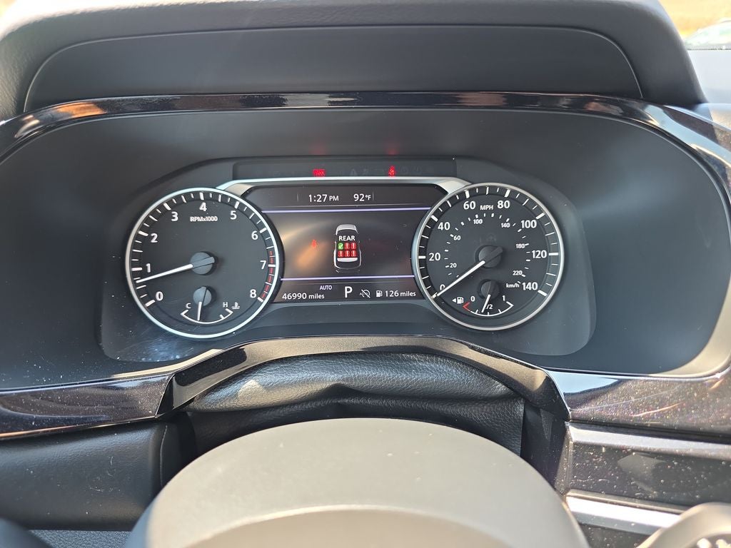 2024 Nissan Pathfinder SV