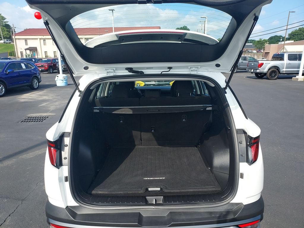 2026 Hyundai Tucson SE