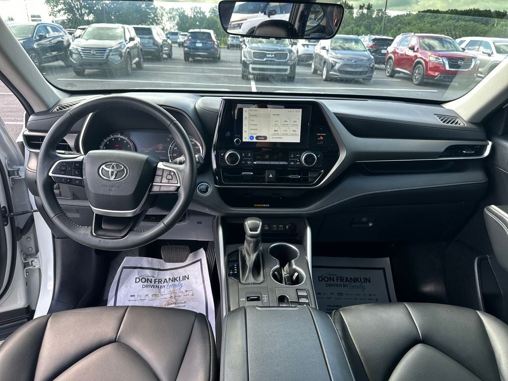 2023 Toyota Highlander XLE