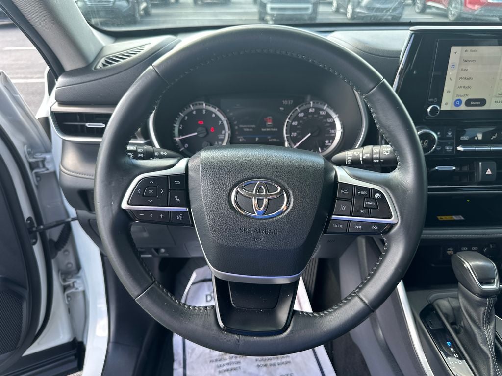 2023 Toyota Highlander XLE