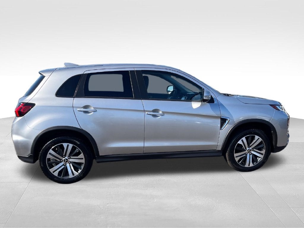 2025 Mitsubishi Outlander Sport S