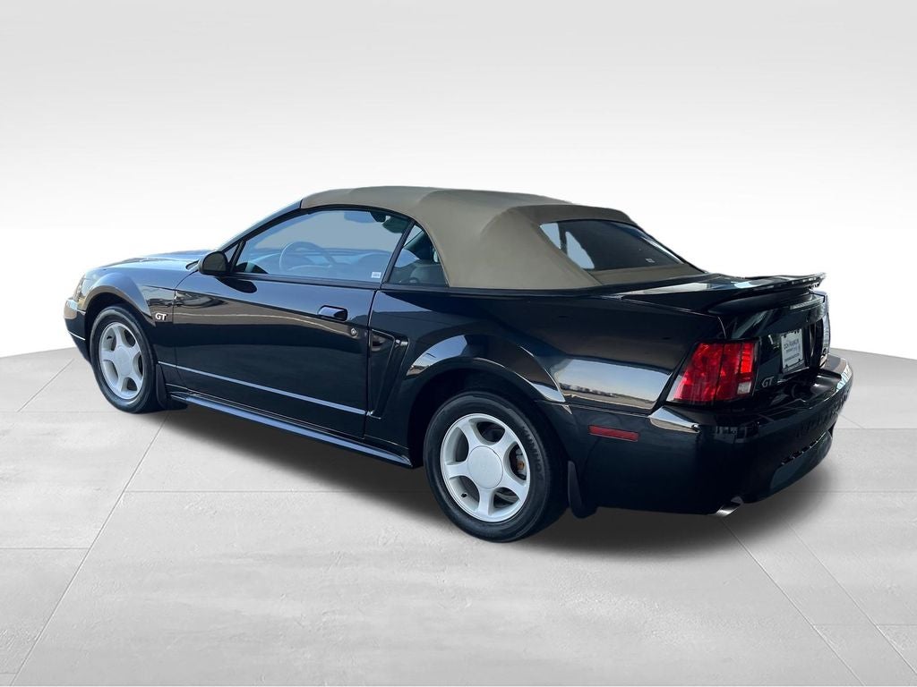 2000 Ford Mustang GT