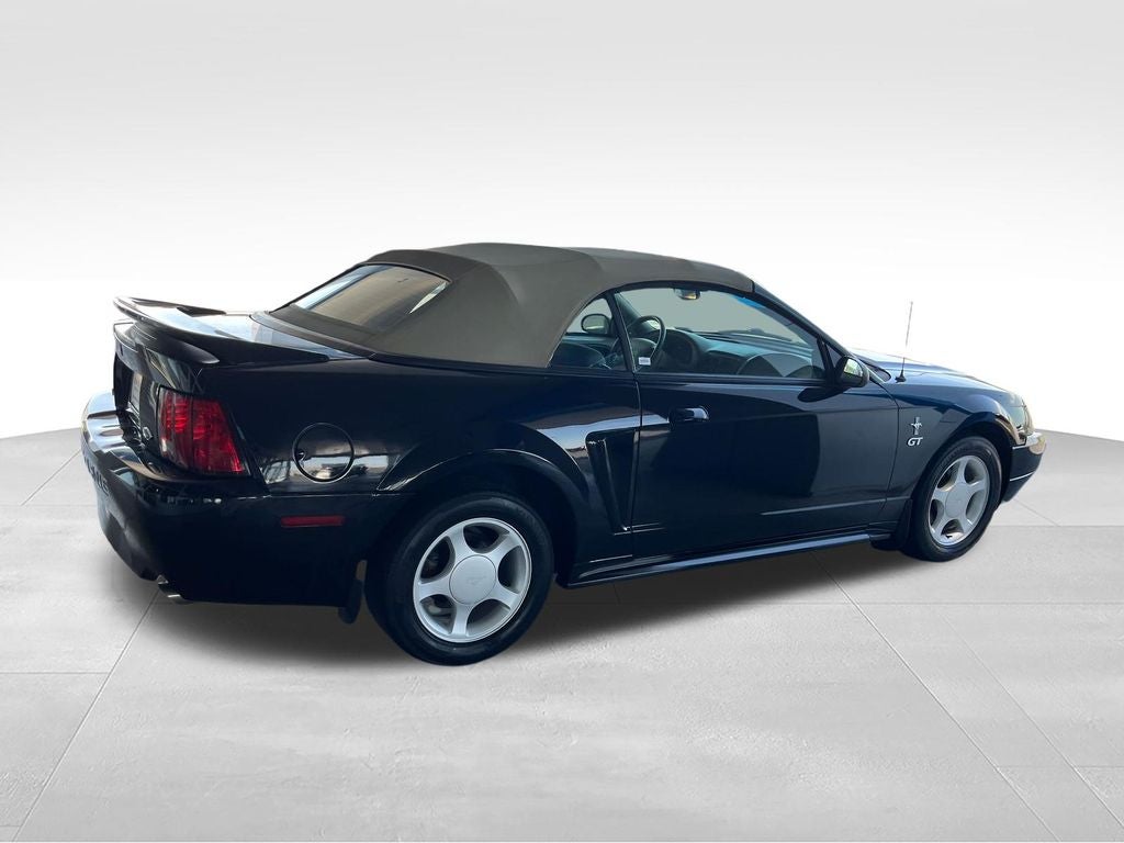 2000 Ford Mustang GT