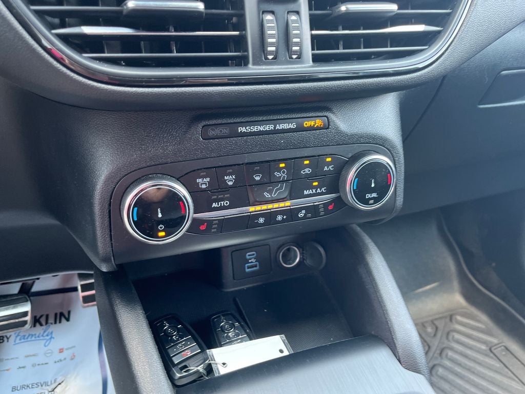 2023 Ford Escape ST-Line
