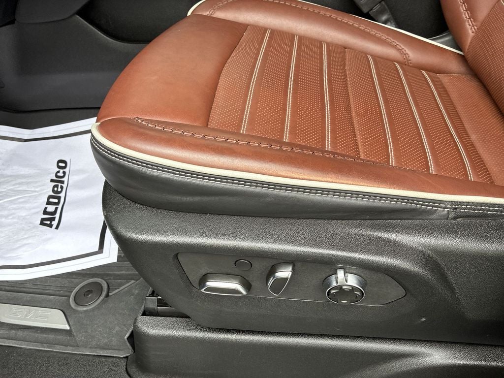 2024 GMC Yukon XL Denali Ultimate