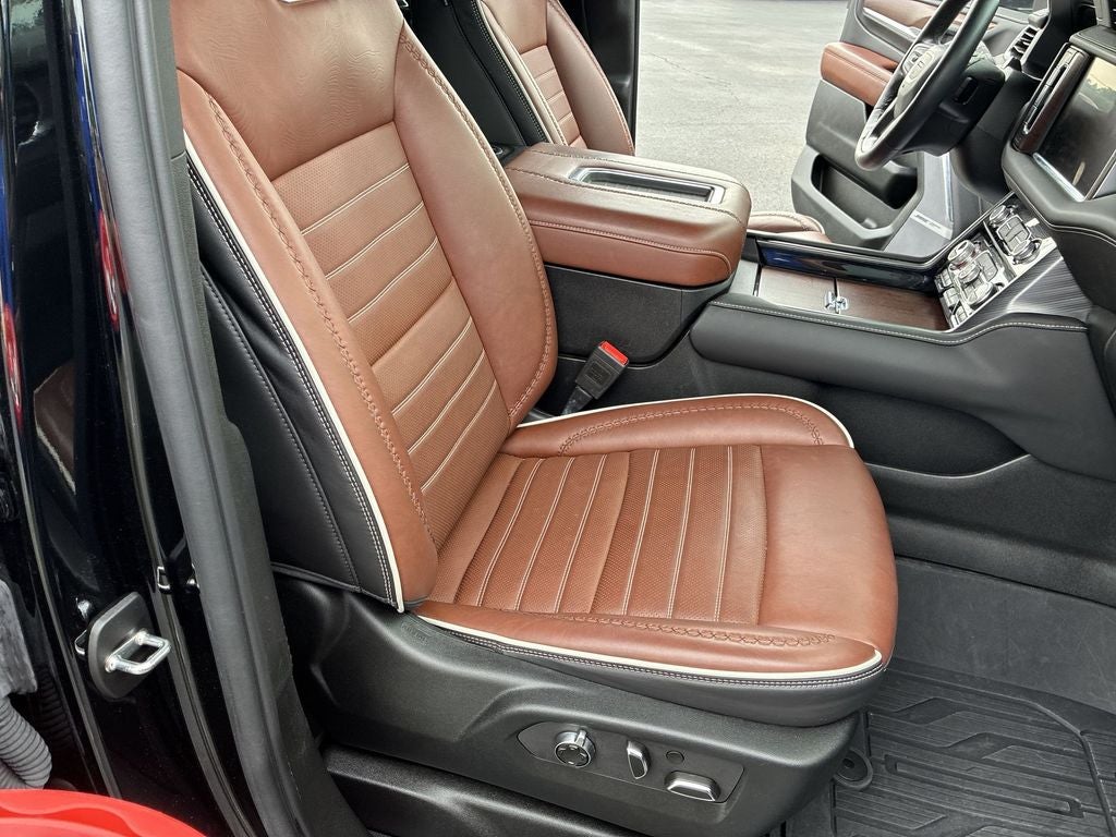 2024 GMC Yukon XL Denali Ultimate