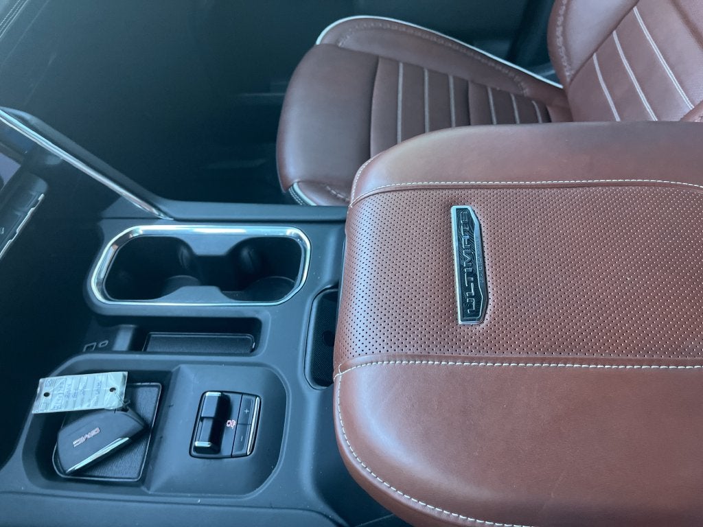 2024 GMC Sierra 3500HD Denali Ultimate