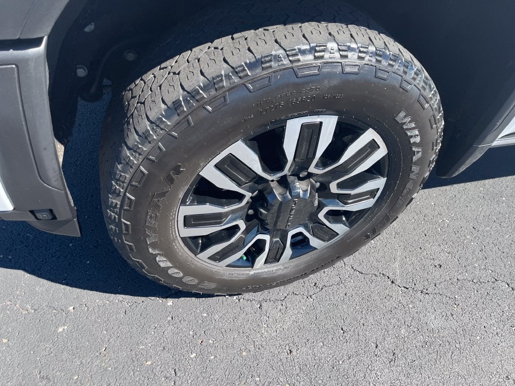 2024 GMC Sierra 3500HD Denali Ultimate
