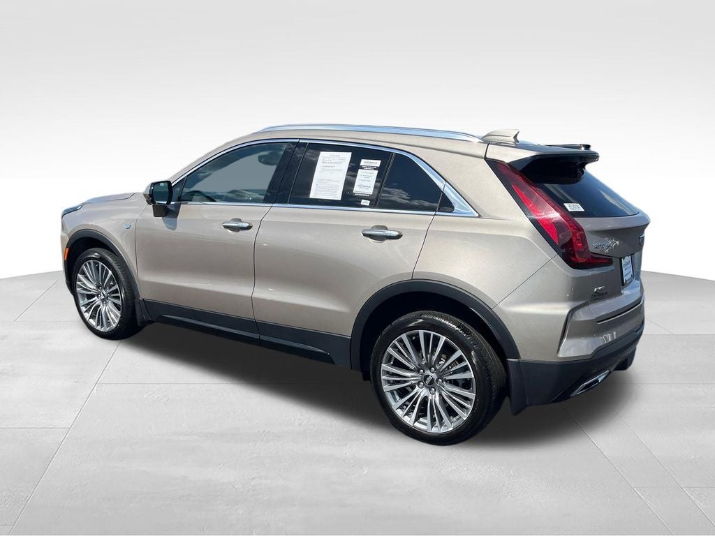 2024 Cadillac XT4 Premium Luxury