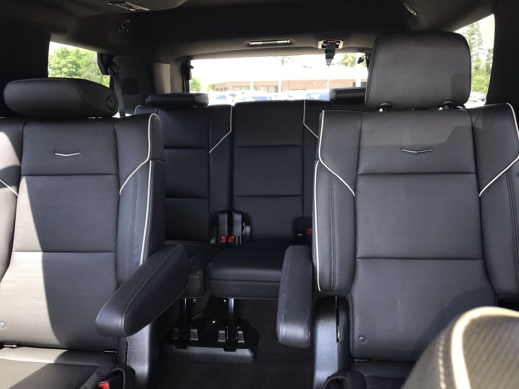 2024 Cadillac Escalade Sport