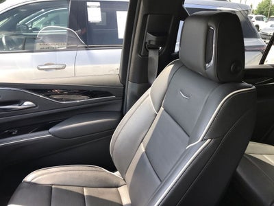 2024 Cadillac Escalade Sport
