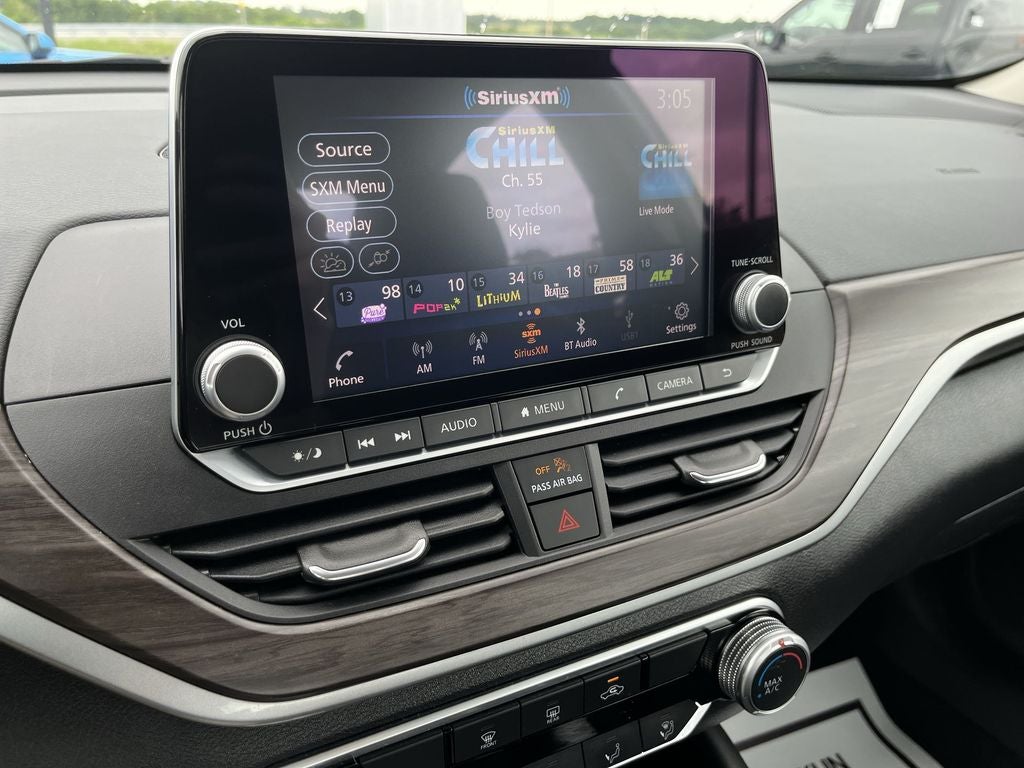 2023 Nissan Altima 2.5 SV