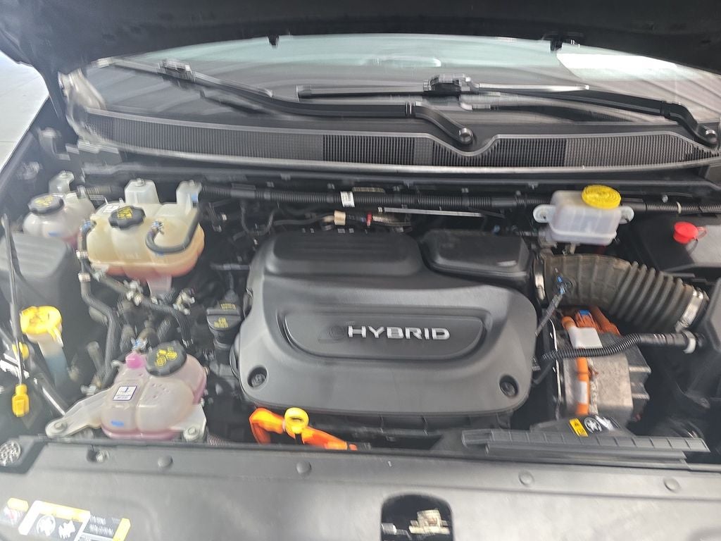 2023 Chrysler Pacifica Hybrid Touring L