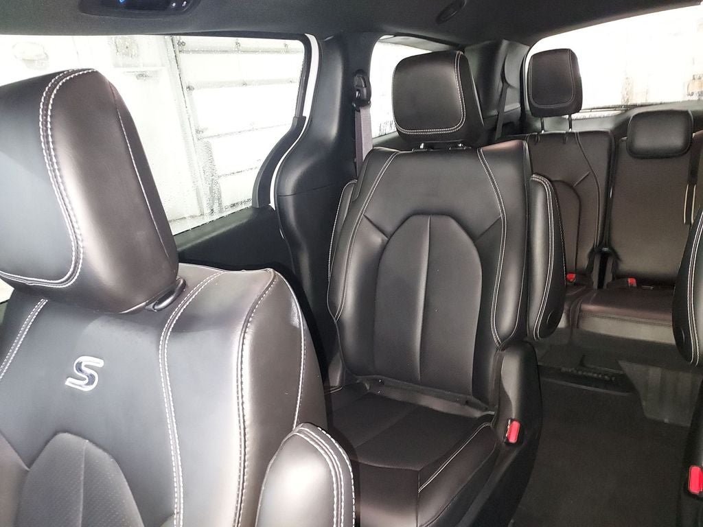 2024 Chrysler Pacifica Hybrid Select S APPERANCE PKG