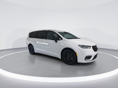 2024 Chrysler Pacifica Hybrid Select S APPERANCE PKG