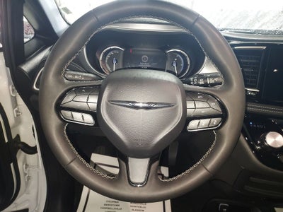 2024 Chrysler Pacifica Hybrid Select S APPERANCE PKG
