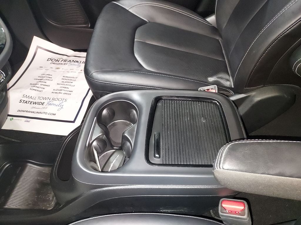 2024 Chrysler Pacifica Hybrid Select S APPERANCE PKG