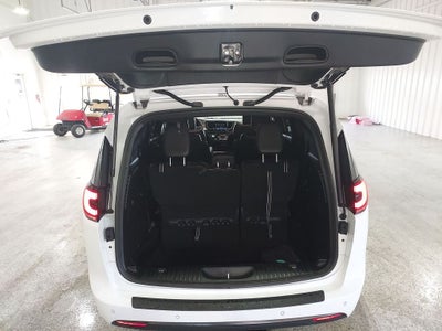 2024 Chrysler Pacifica Hybrid Select S APPERANCE PKG