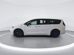 2024 Chrysler Pacifica Hybrid Select S APPERANCE PKG