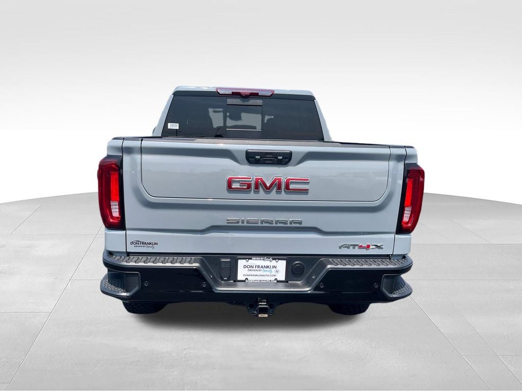 2024 GMC Sierra 1500 AT4X